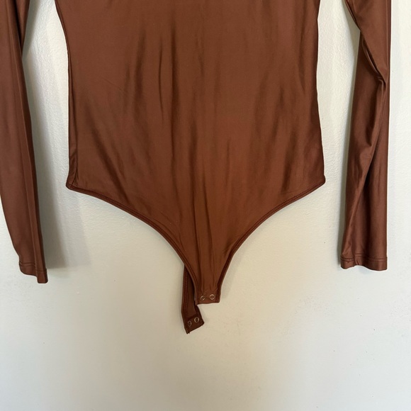 NWT Abercrombie & Fitch Brown Bodysuit - Small - Picture 4 of 9